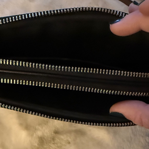 Coach Graham Crossbody Bag EUC - Picture 5 of 5